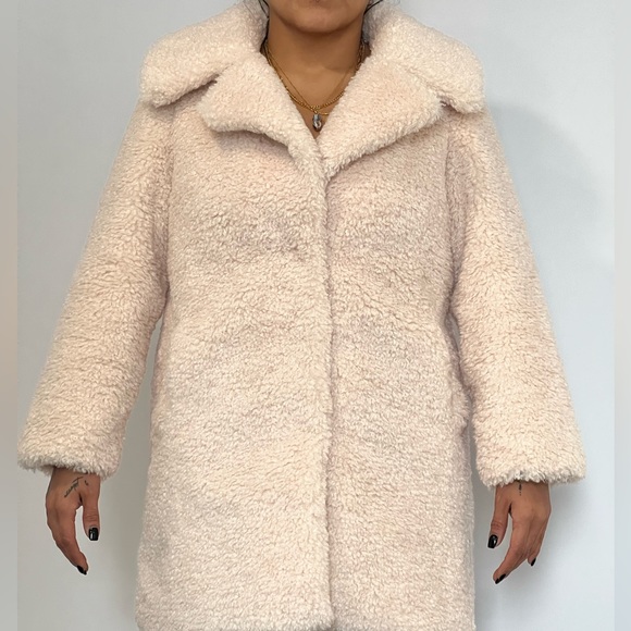 Norla- Sheep fur vest - Picture 4 of 4